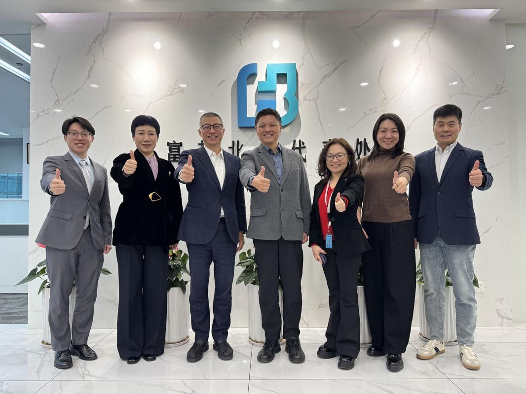 國泰金控學(xué)校，國泰金控是什么平臺